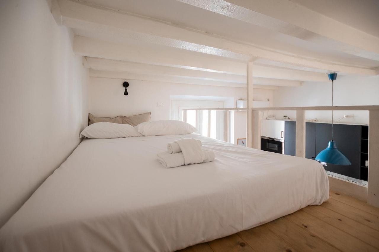 Cozy Apartment near Navigli Mediolan Zewnętrze zdjęcie