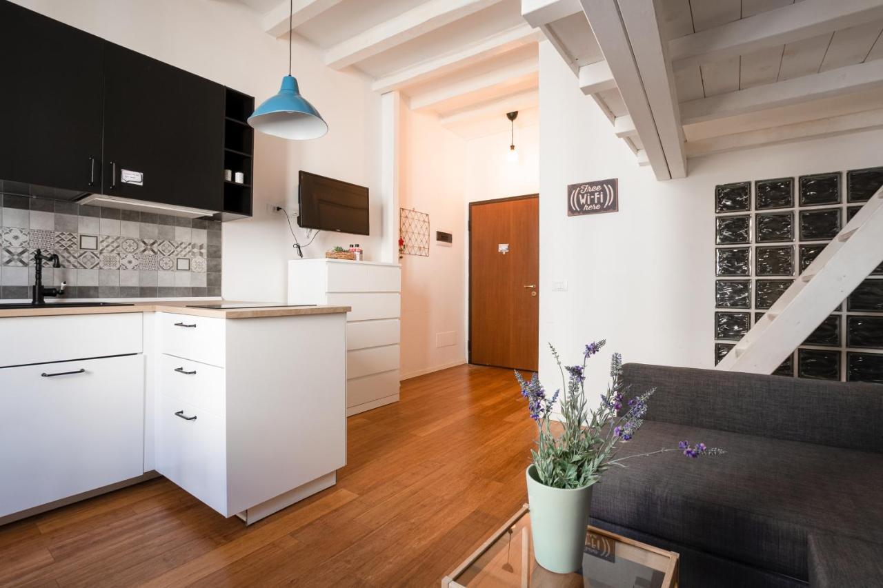 Cozy Apartment near Navigli Mediolan Zewnętrze zdjęcie